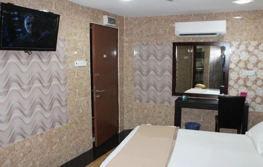 Quad Room