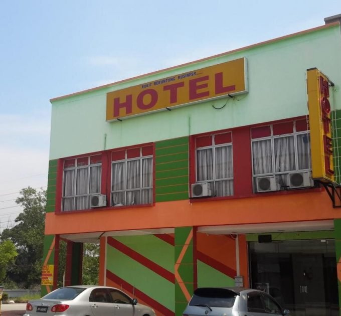 Bukit Beruntung Business Hotel