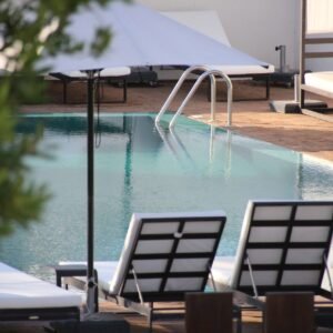 New Road Hotel